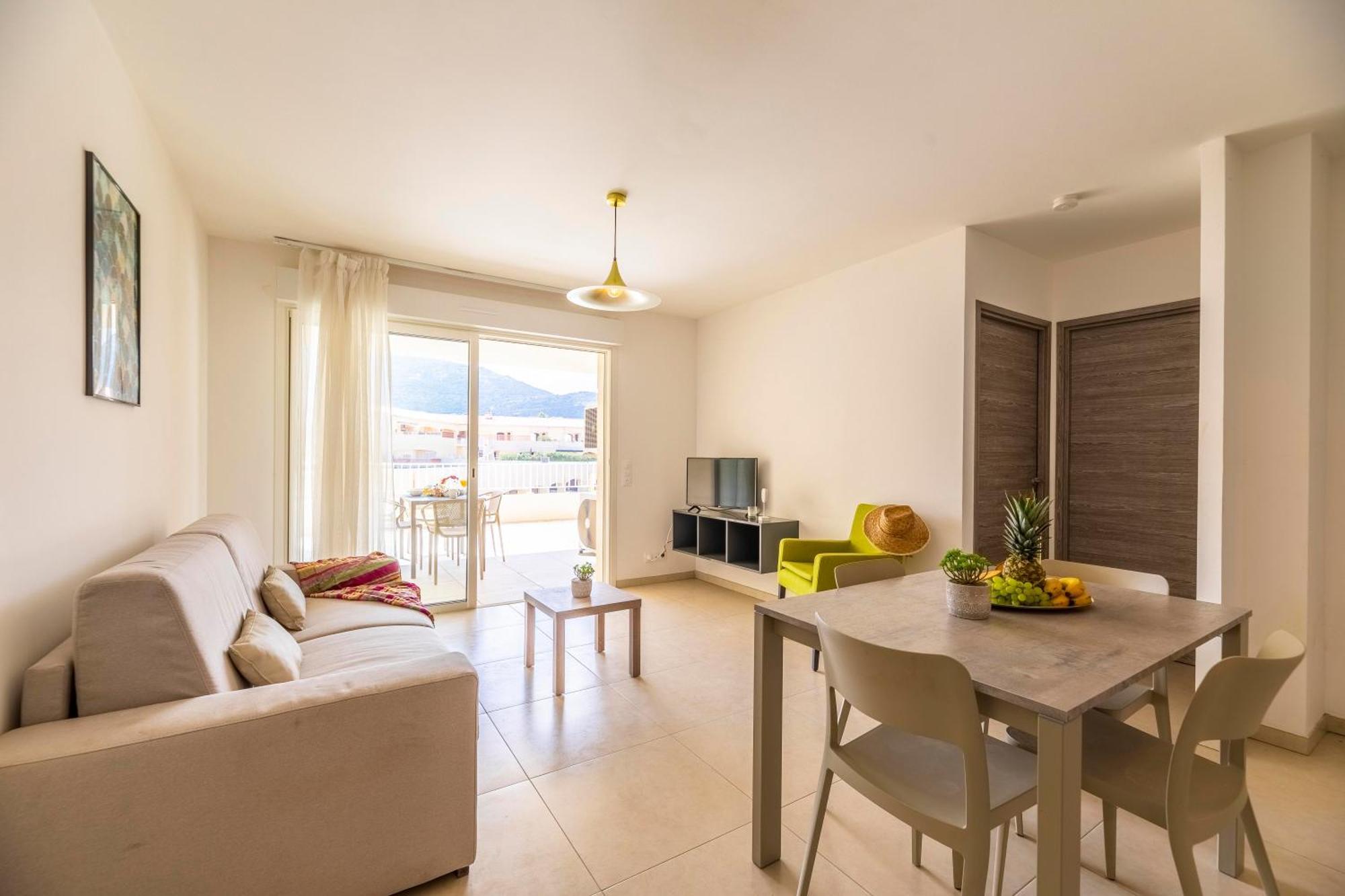 Residence A Marina Лумйо Екстер'єр фото