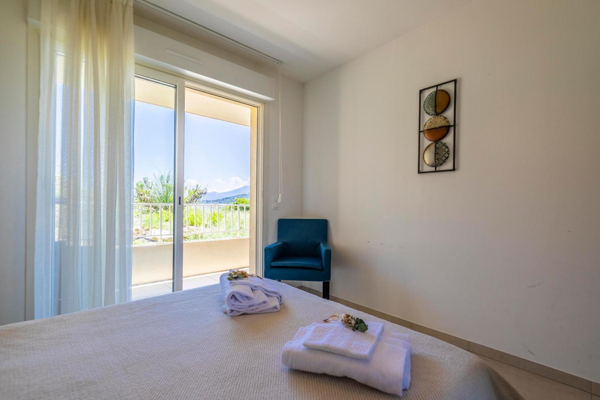 Residence A Marina Лумйо Екстер'єр фото